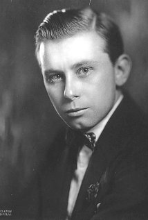 Percy Helton Percy Helton