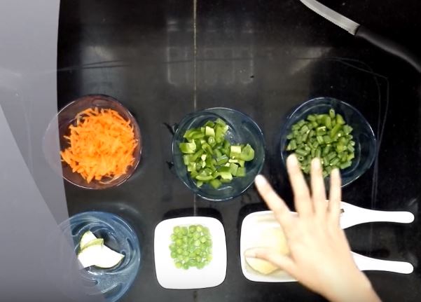 home food preparation for train passengers