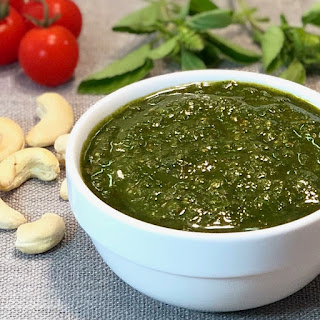 Pesto de manjericão vegano