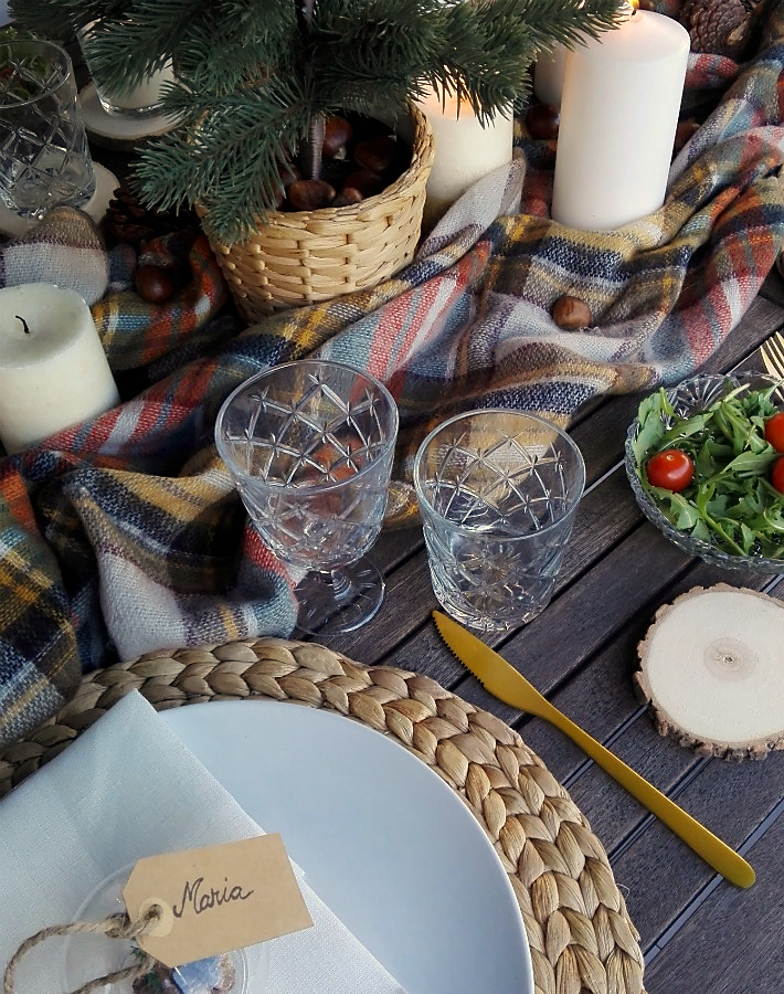Mesa de invierno en la terraza
