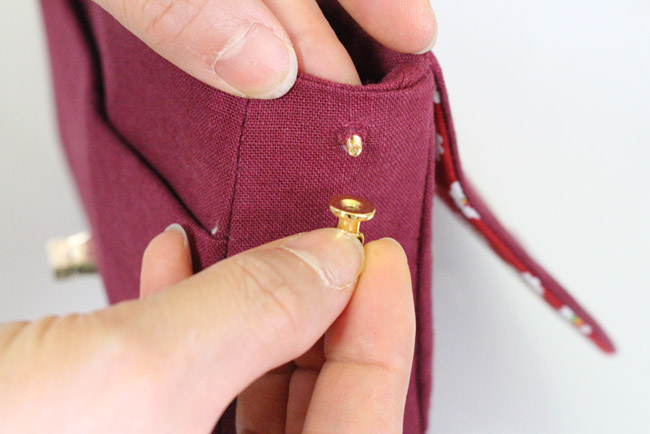Picture Tutorial for making a cute bag. How to make bag. Сумочка из ткани с ремешком. Фото-инструкция по шитью.