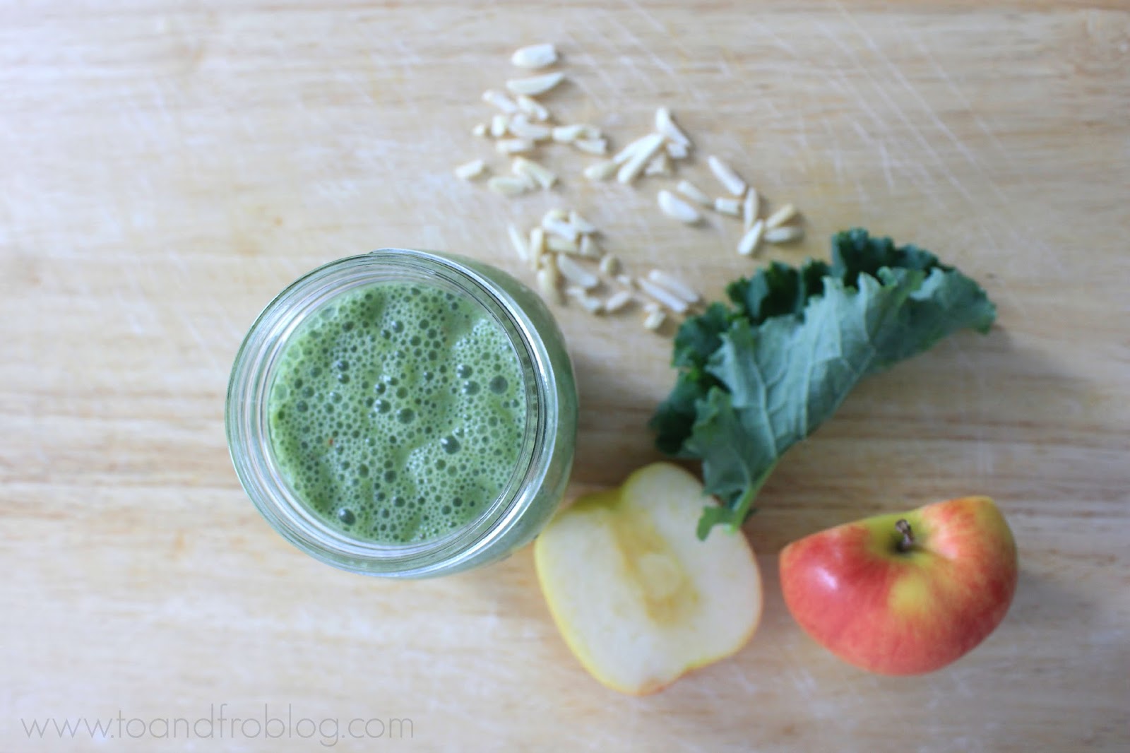 Kale Nut Smoothie To & Fro