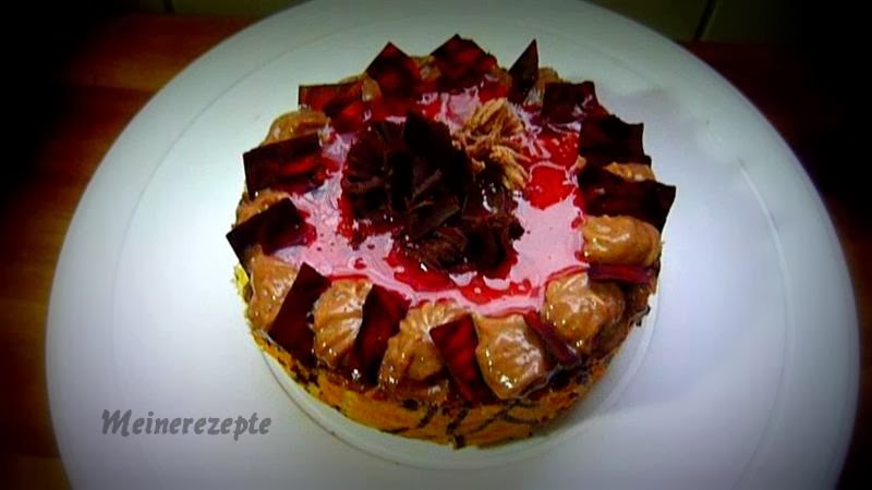 Meine Rezeptwelt: Türkische Schokoladentorte mit Schokoladen Dekor