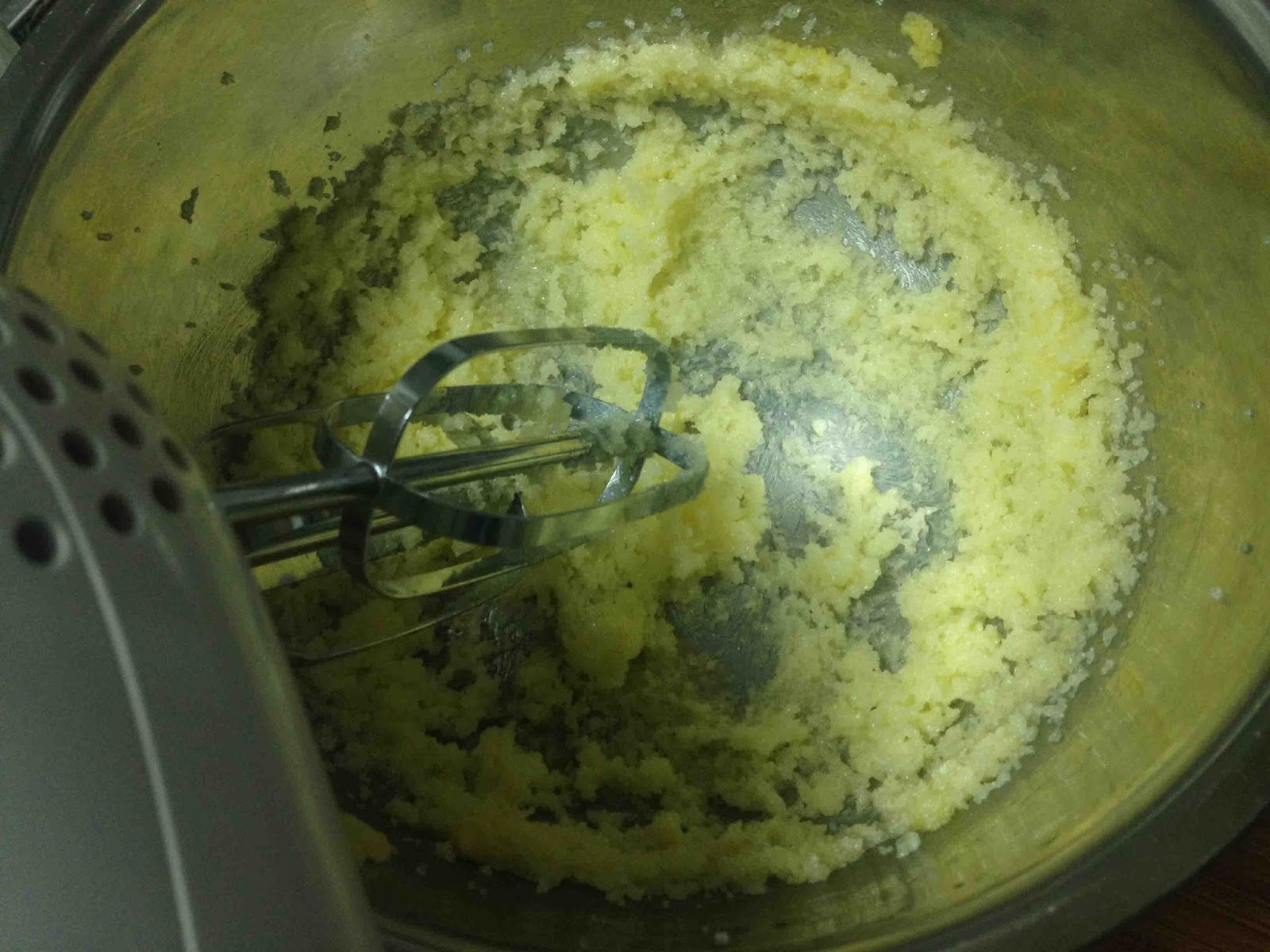 PINEAPPLE UPSIDE DOWN CAKE STOVE TOP BAKING / WITHOUT OVEN