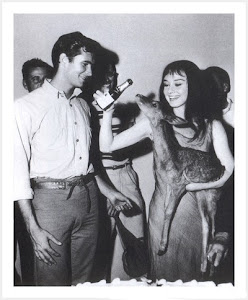 Anthony Perkins y Audrey Hepburn