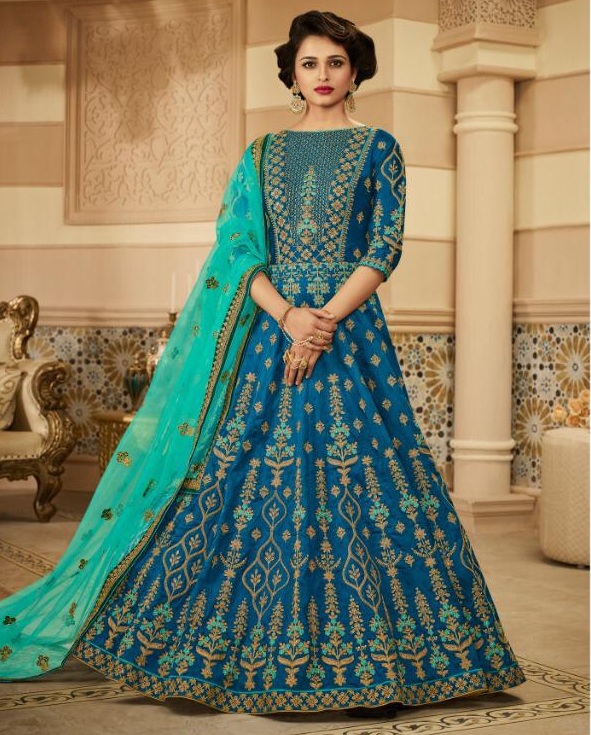 Aashirwad Raag Sutra Wedding bridal Salwar Kameez