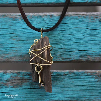 http://www.doodlecraftblog.com/2015/08/wire-wrapped-pendants-petrified-wood.html