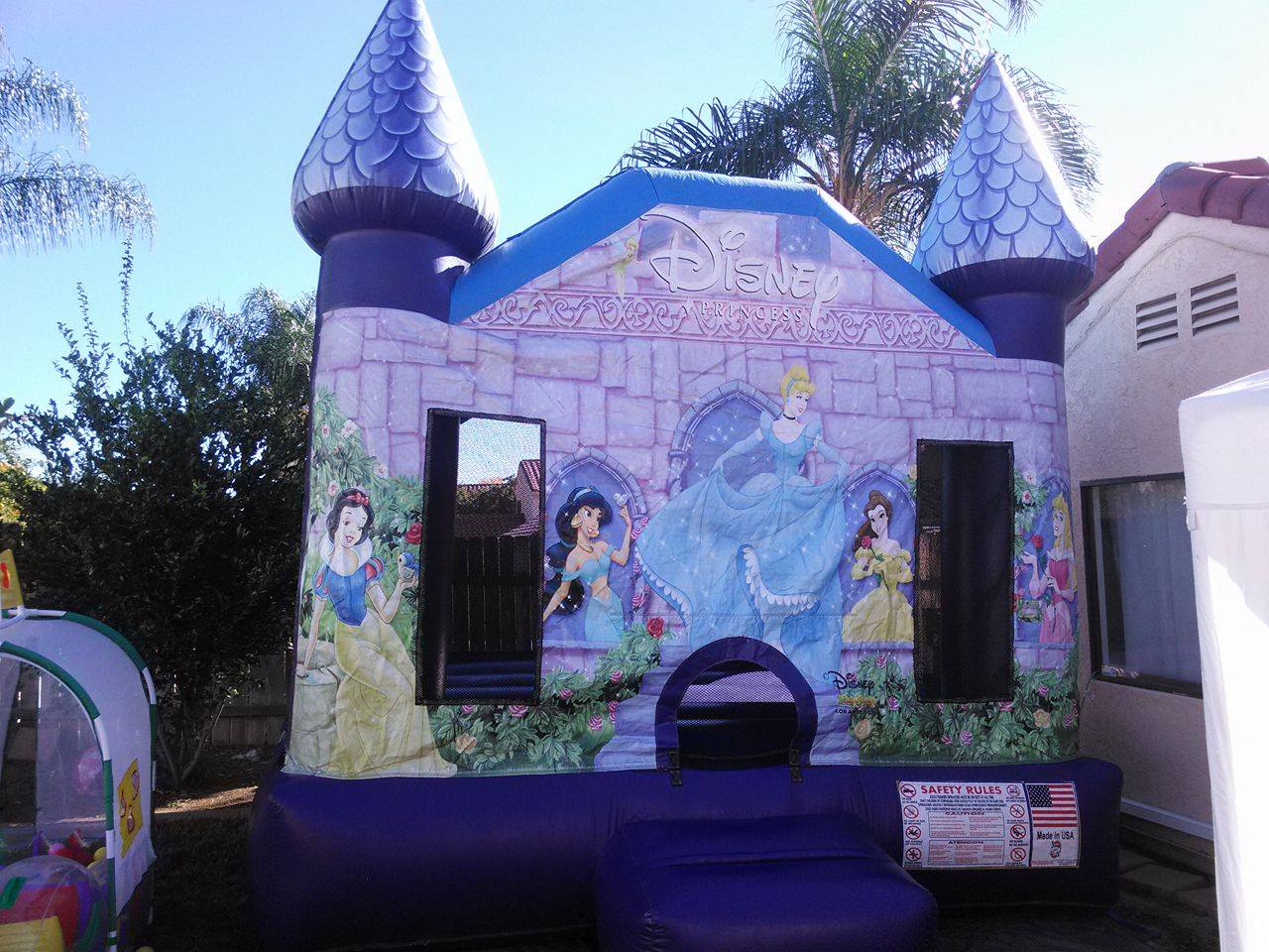 PALUDIS JUMPERS IN MORENO VALLEY / PARTY RENTALS IN RIVERSIDE CA Party