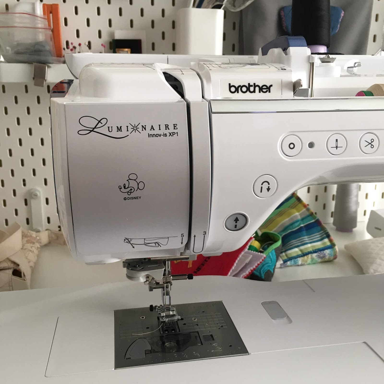 Exploring the Innovis XP1 Luminaire