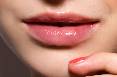 Bagaimana Cara Mengatasi Bibir Pecah-Pecah SemutStar