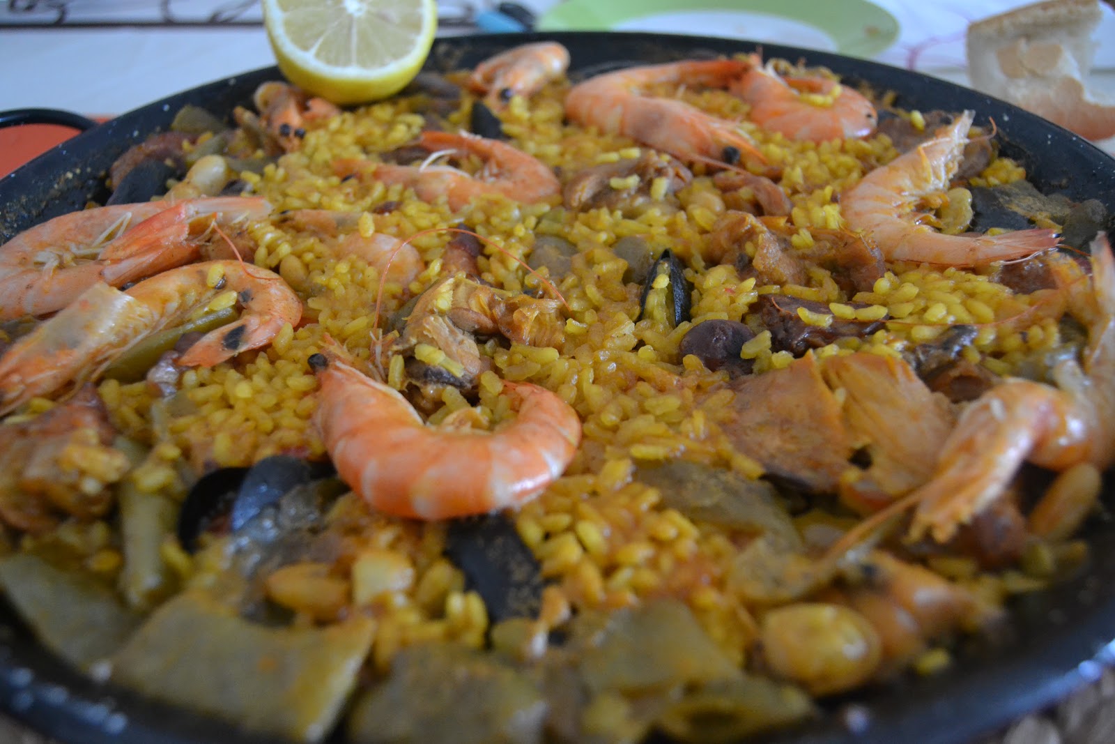 Saborea tu cocina Paella valenciana mixta