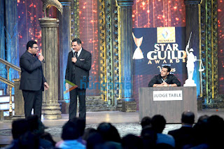  Salman Khan promotes 'Jolly L.L.B.' with Boman & Arshad at the 'Star Guild Awards 2013'