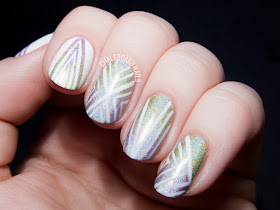 Holographic line nail art by @chalkboardnails