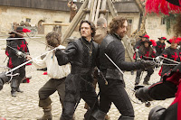 Mugguru Monagallu Matter And Stills