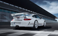 Limited edition racing car: Porsche 911 GT3 RS 4.0 back detail