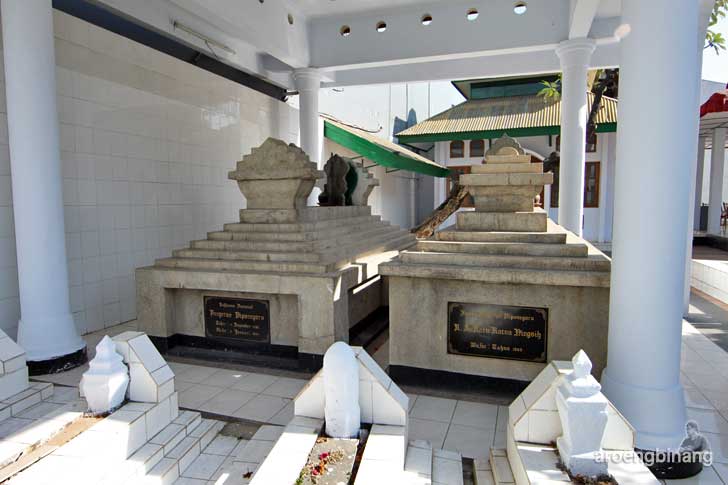 makam pangeran diponegoro makassar