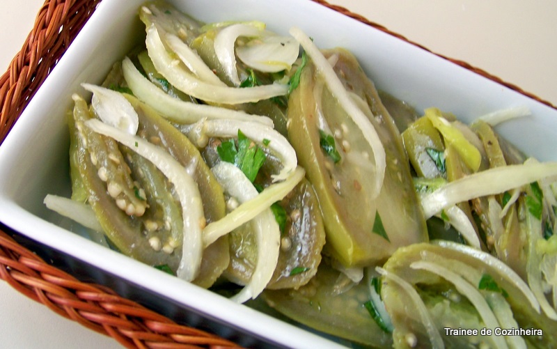 Softs e Receitas: Salada de Jiló