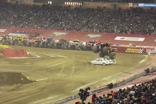 Advance-Auto-Parts-Monster-Jam-Ford-Field