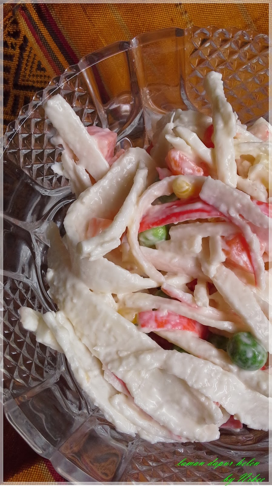 Laman Dapur Helen SURIMI MAYO COLD SALAD