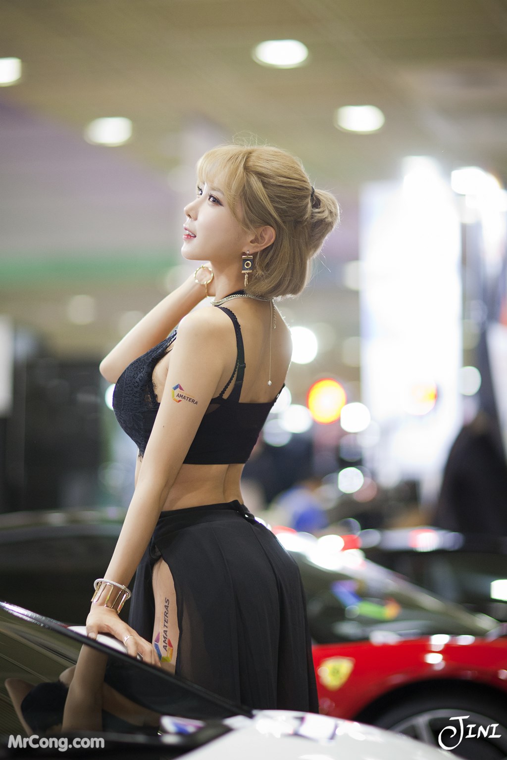Heo Yoon Mi&#39;s beauty at the 2017 Seoul Auto Salon exhibition (175 photos) photo 2-11