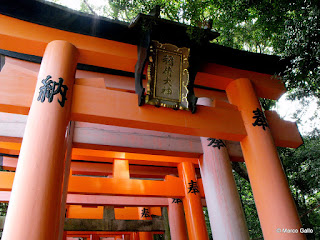 TEMPLO FUSHIMI INARI-TAISHA, KIOTO. JAPÓN