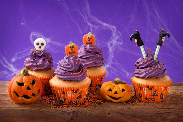  Кошмарное меню на Хэллоуин или Кухня ведьмы (выпечка), Хэллоуин, блюда на Хэллоуин, рецепты на Хэллоуин, праздничные блюда, оформление блюд на Хэллоуин, праздничный стол на Хэллоуин, блюда-монстры, меренги, безе, сладости, сладости на Хэллоуин, десерты на Хэллоуин, блюда мз яиц, блюда из белков, печенье на Хэллоуин, торты на Хэллоуин, пирожные на Хэллоуин, пицца на Хэллоуин, выпечка на Хэллоуин, Колдовские украшения кексов выпечка на хэллоуин http://prazdnichnymir.ru/
