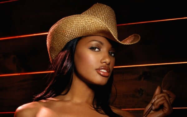 K.D Aubert Wiki & Biography, Age, Weight, Height, Friend, Like, Affairs