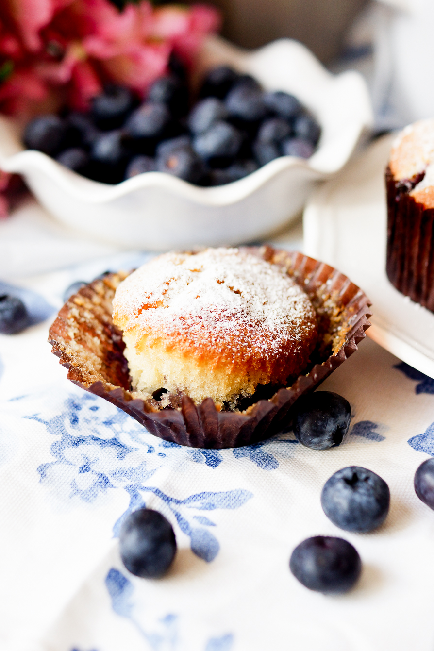 barely-there-beauty-blog-blueberry-cake-recipe-lifestyle-photography