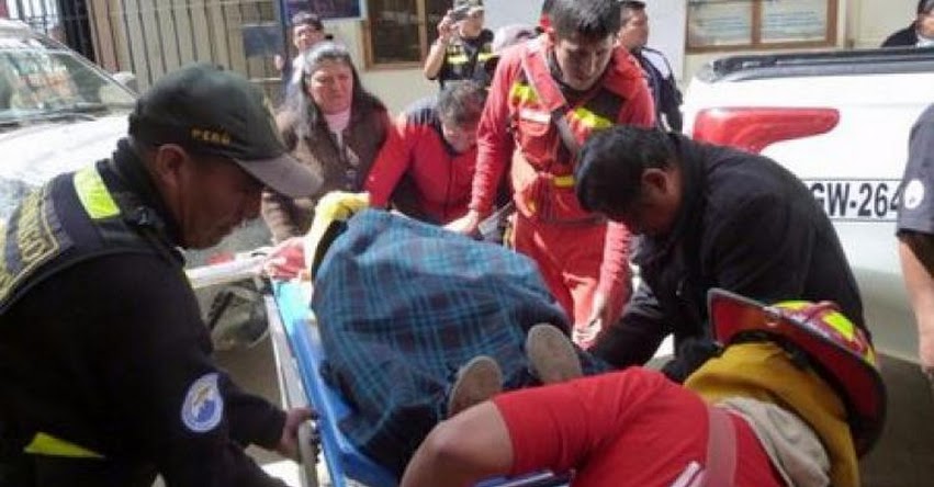 Escolares heridos al caer combi a abismo en el distrito de Marcabal - Sánchez Carrión, La Libertad Escolares heridos al caer combi a abismo en el distrito de Marcabal - Sánchez Carrión, La Libertad