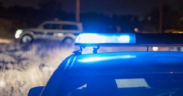 Αιματηρή καταδίωξη στην Άρτα κυνηγούσε την πρώην γυναικά του– Δύο αστυνομικοί στο Νοσοκομείο – Σε σοβαρή κατάσταση ο δράστης (ΒΙΝΤΕΟ)