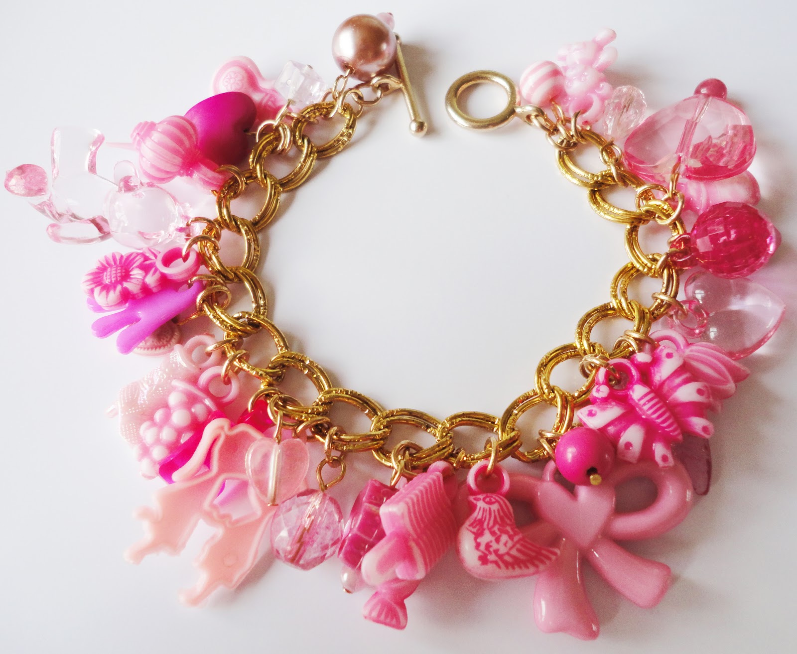 Kawaii Cutie Blog Pretty Pink and Gold Teddy Heart Gumball Charm Bracelet