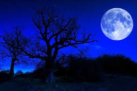 ESTA NOCHE ABRA SUPER LUNA AZUL DE PASCUA . ESTA NOCHE ABRA SUPER LUNA AZUL DE PASCUA .