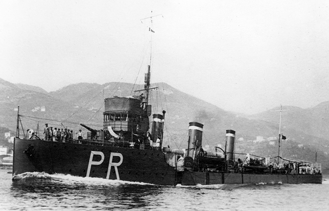 Con la pelle appesa a un chiodo Generale Marcello Prestinari