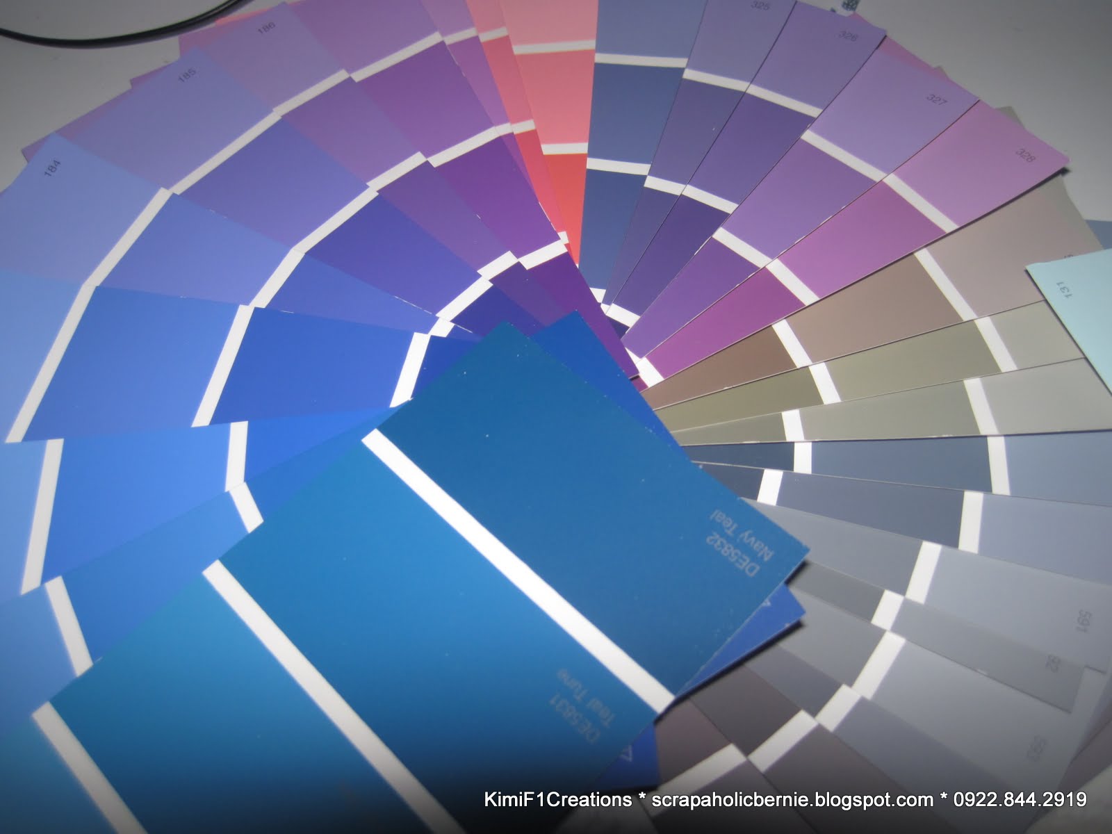 F1 Digital Scrapaholic Dunn Edwards Paint