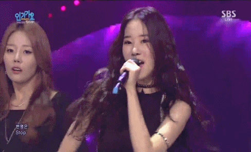 오늘자 인기가요 멜로디데이 의상 | 인스티즈