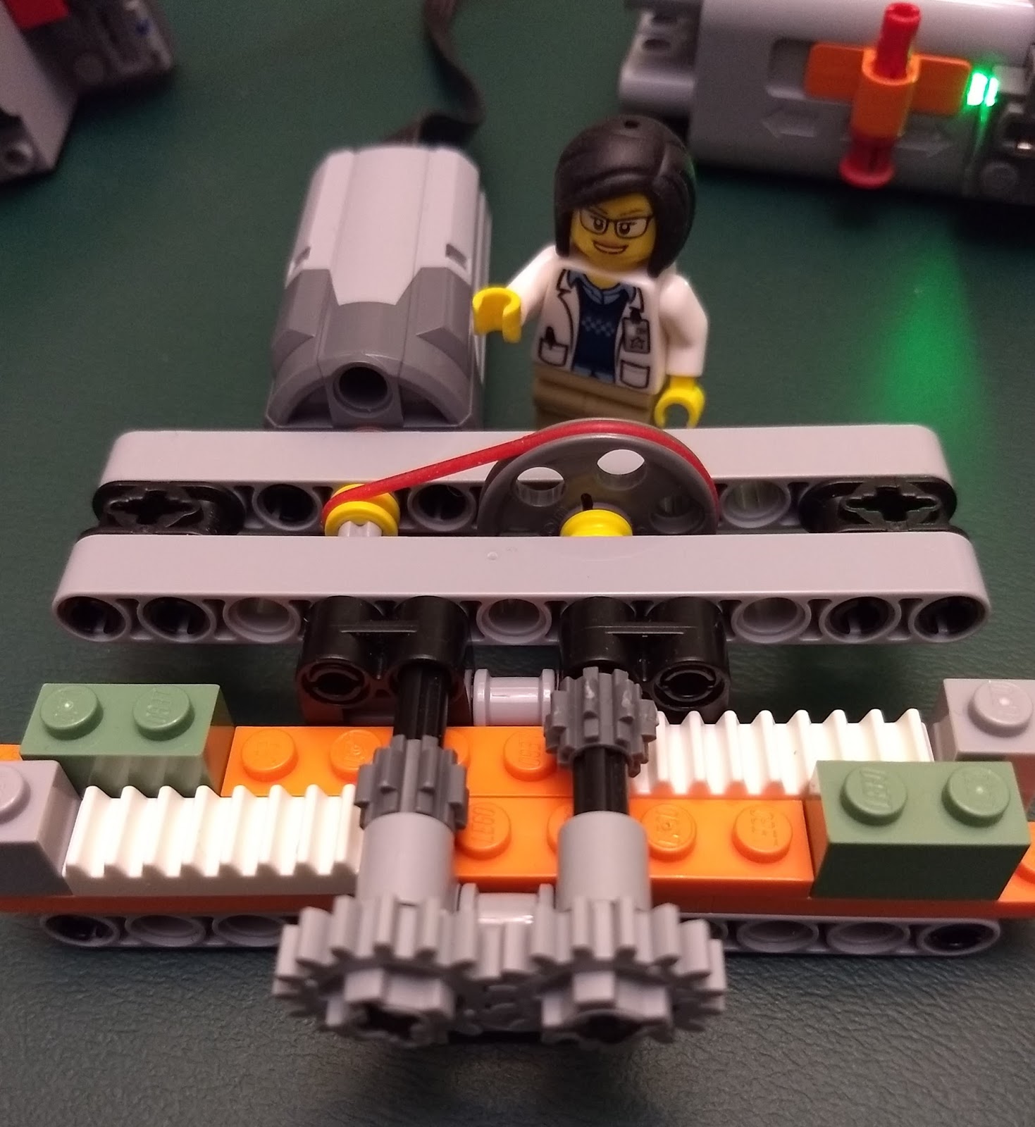 Kto6Science LEGO rack and pinion gears 2 Mechanisms
