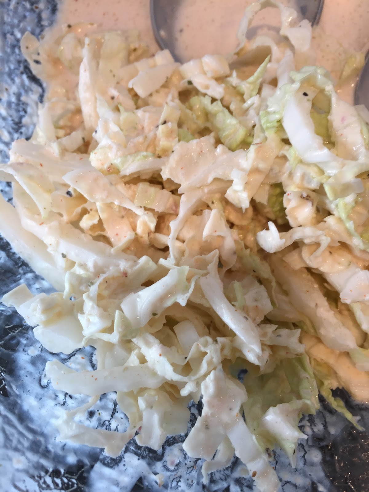 Claudia&amp;#39;s Küche: Chinakohl mit Schmanddressing