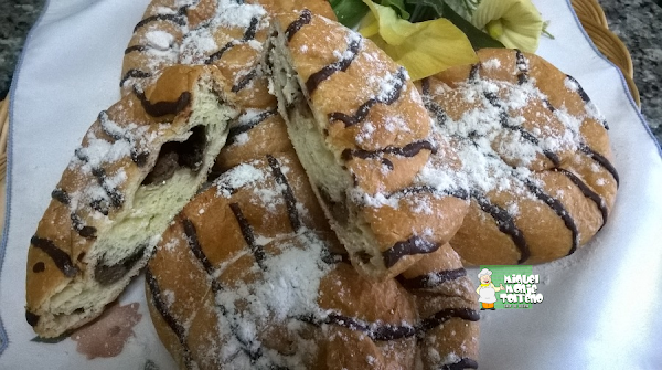 Ensaimada rellena de Nutella