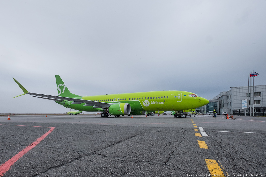 737 Max s7. Боинг 737 Макс s7. 737 Max 8 s7. 737-800 Max s7