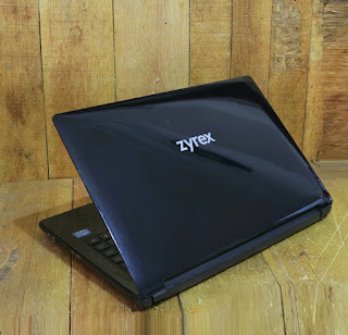 Laptop Zyrex Cruiser EM4100 - i3 - Haswell