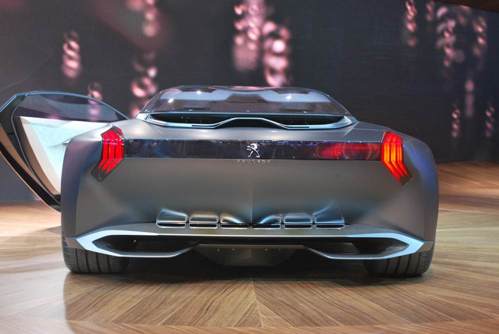 Peugeot Onyx Supercar Concept