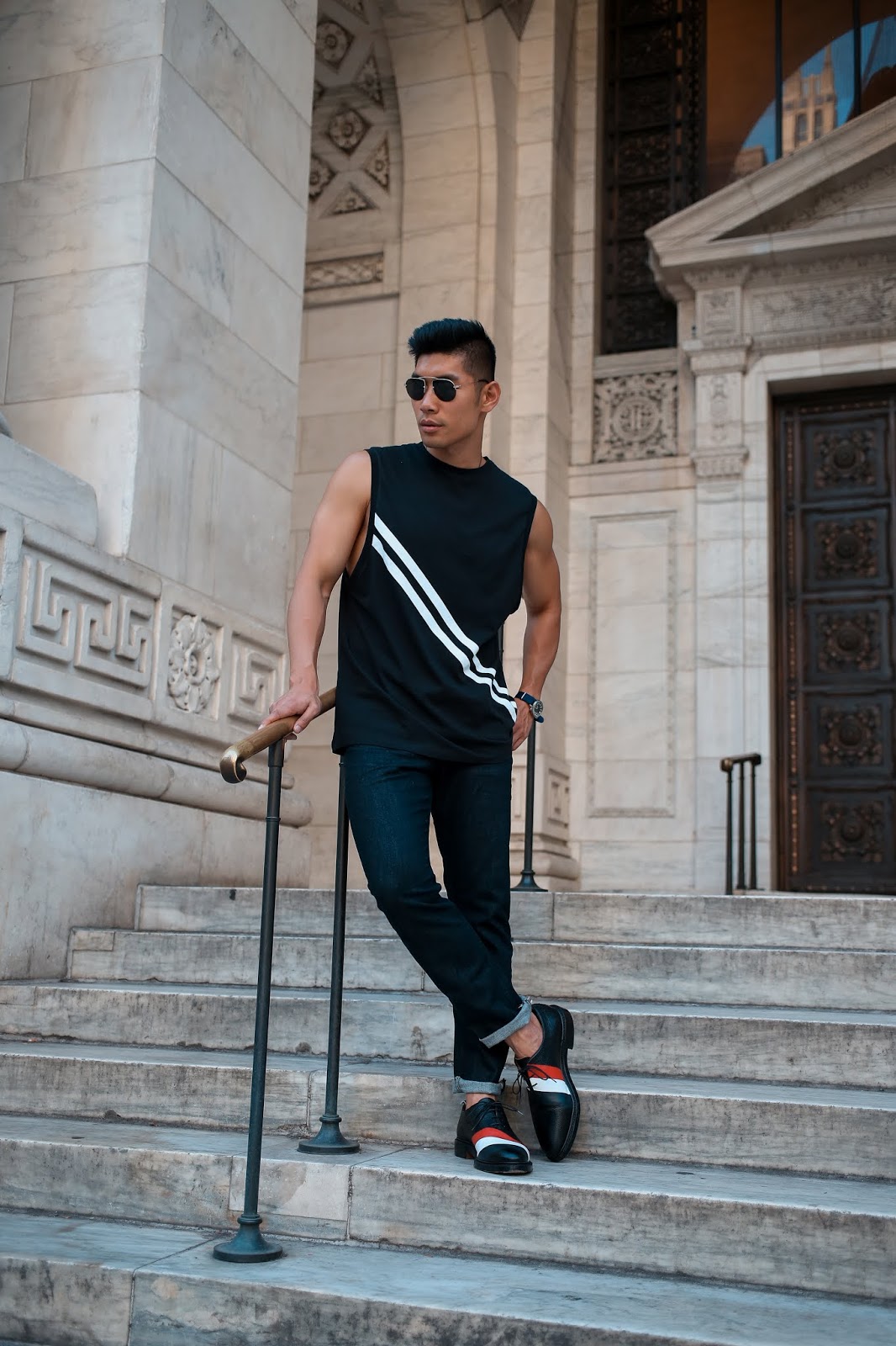 How To: Sleeveless with Dress Shoes | Summer Style — LEVITATE STYLE