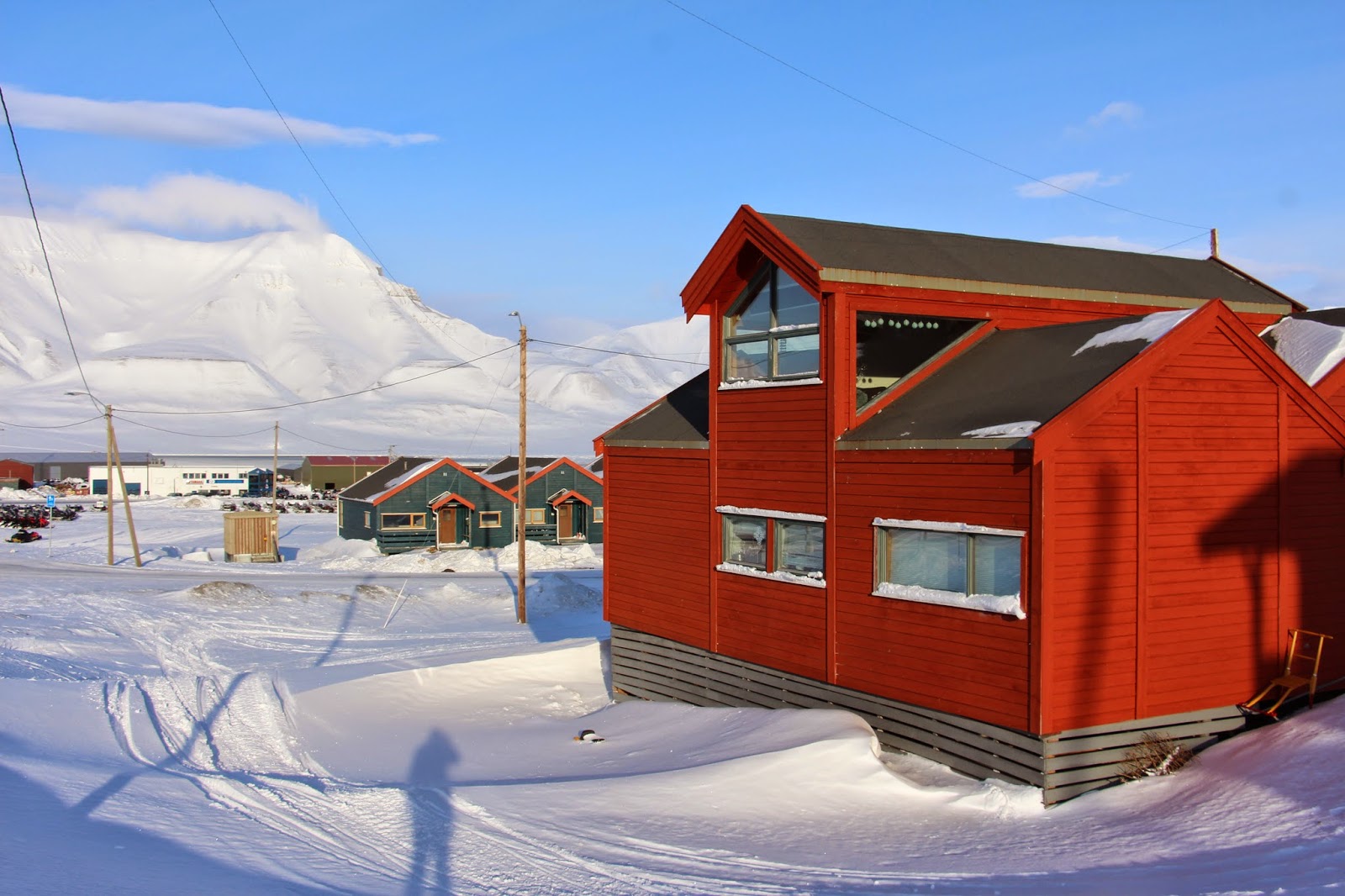 Visitar LONGYEARBYEN, nada mais a norte - A capital das ilhas Svalbard | Noruega