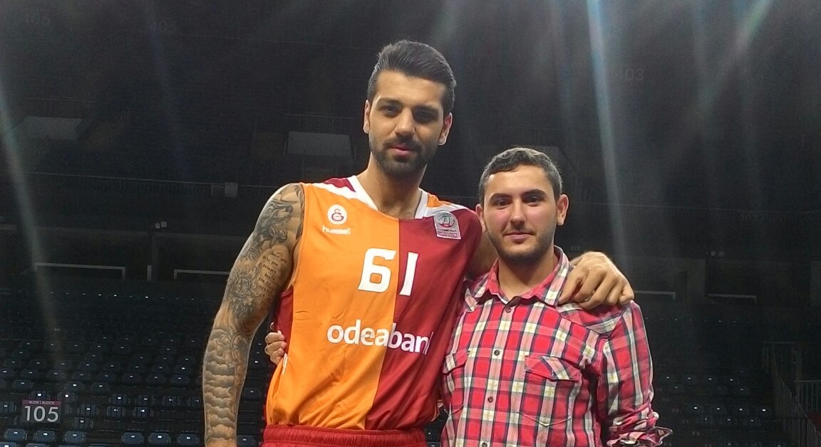 Ozel Goksenin Koksal Galatasaray Kaptani Olmak Onur Fcn Blog