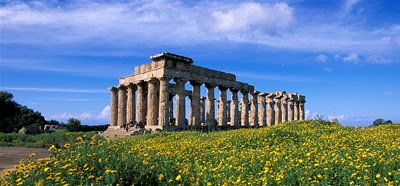 reasons for colonization in archaic greece essay Colonies in antiquity were city-states founded from a mother-city declaring their commitment to the various metropolitic alliances formed in the greek mainland and for religious reasons, would pay tribute in religious centres, like delphi, religion and colonization in ancient greece leiden: brill ———— 2011. reasons for colonization in archaic greece essay Colonies in antiquity were city-states founded from a mother-city declaring their commitment to the various metropolitic alliances formed in the greek mainland and for religious reasons, would pay tribute in religious centres, like delphi, religion and colonization in ancient greece leiden: brill ———— 2011.