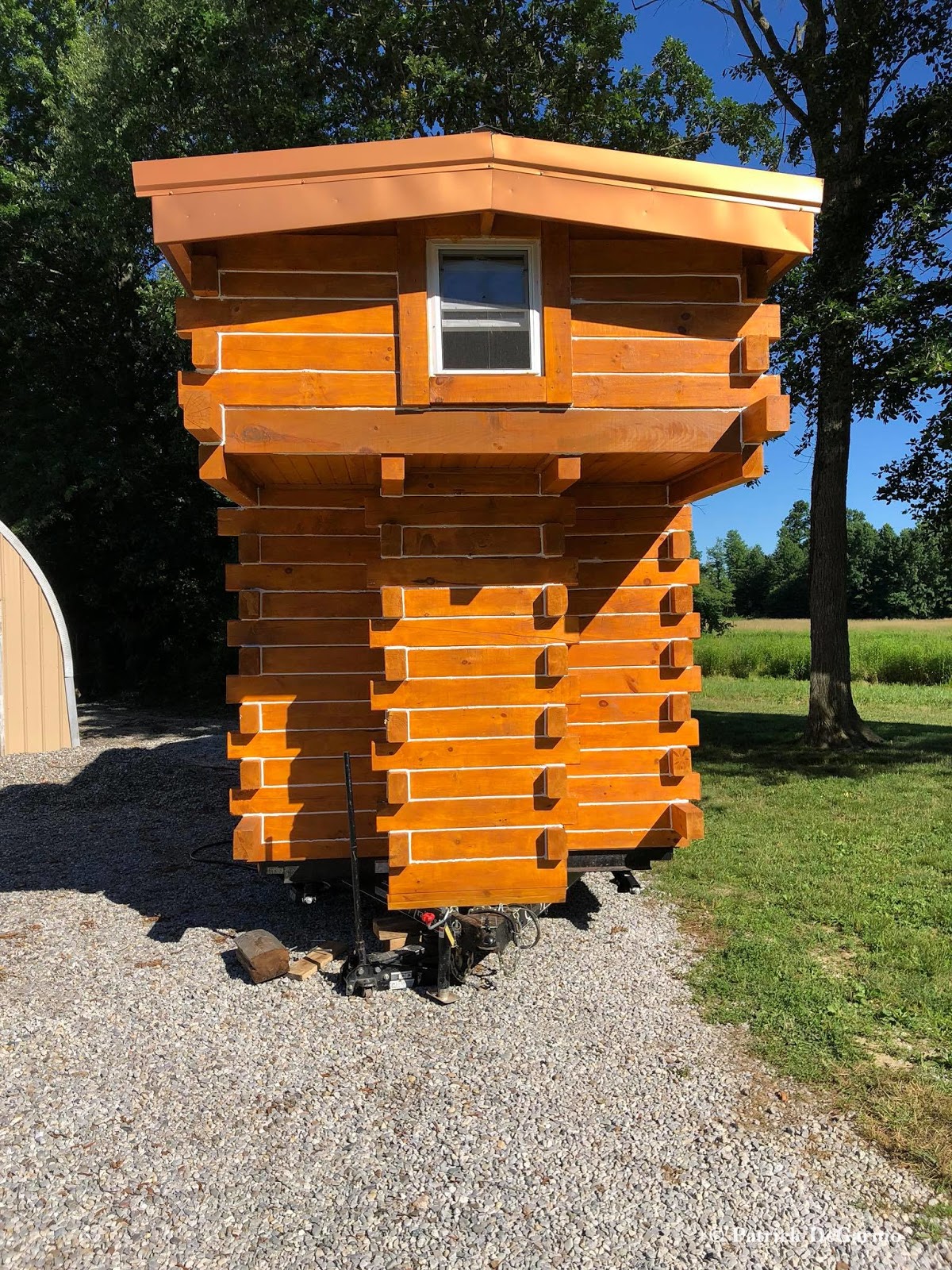 Tiny Cabin For Sale in West Virginia [ TINY HOUSE TOWN ]