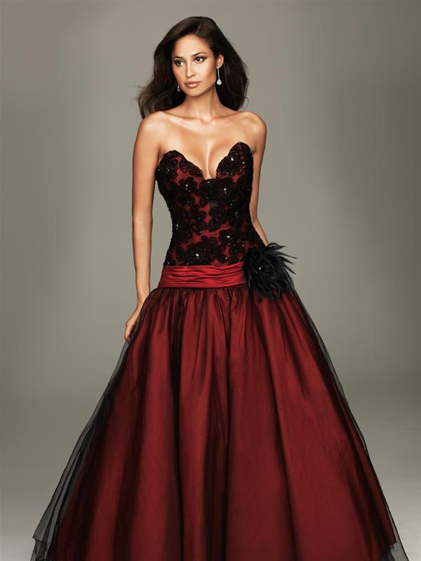 Vestidos para tu Fiesta: Vestido de Fiesta de 15 color Rojo y Negro