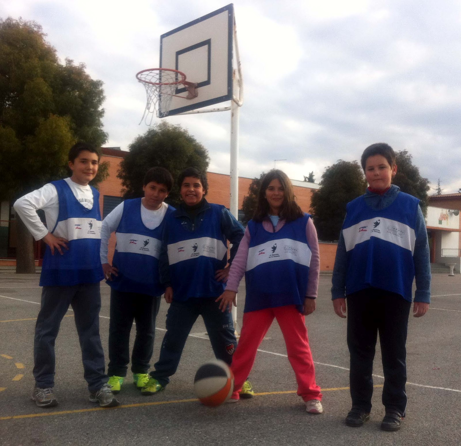 Actividades Extraescolares Y Ludotecas De Ciempies Baloncesto Y Beisbol