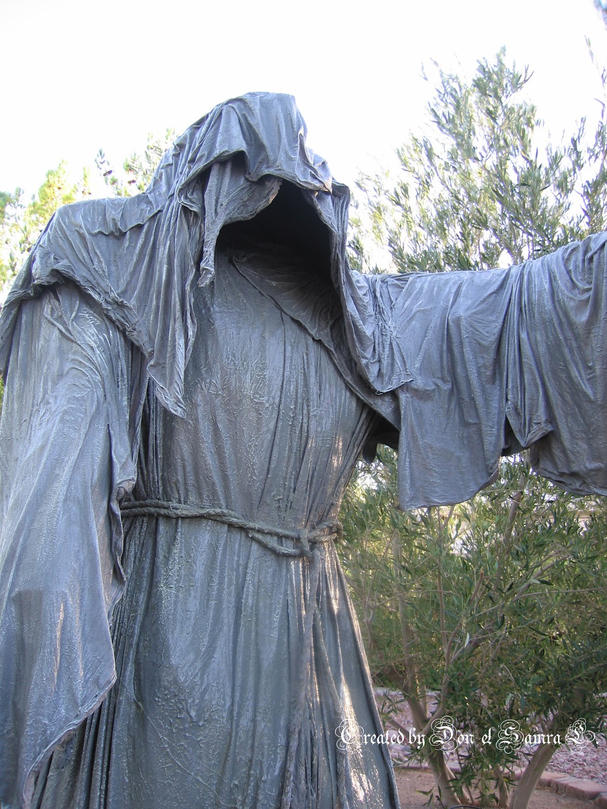 Paper Talk With Samra Monster Mud Halloween Statues Beloved Tombstone and it's Guardians