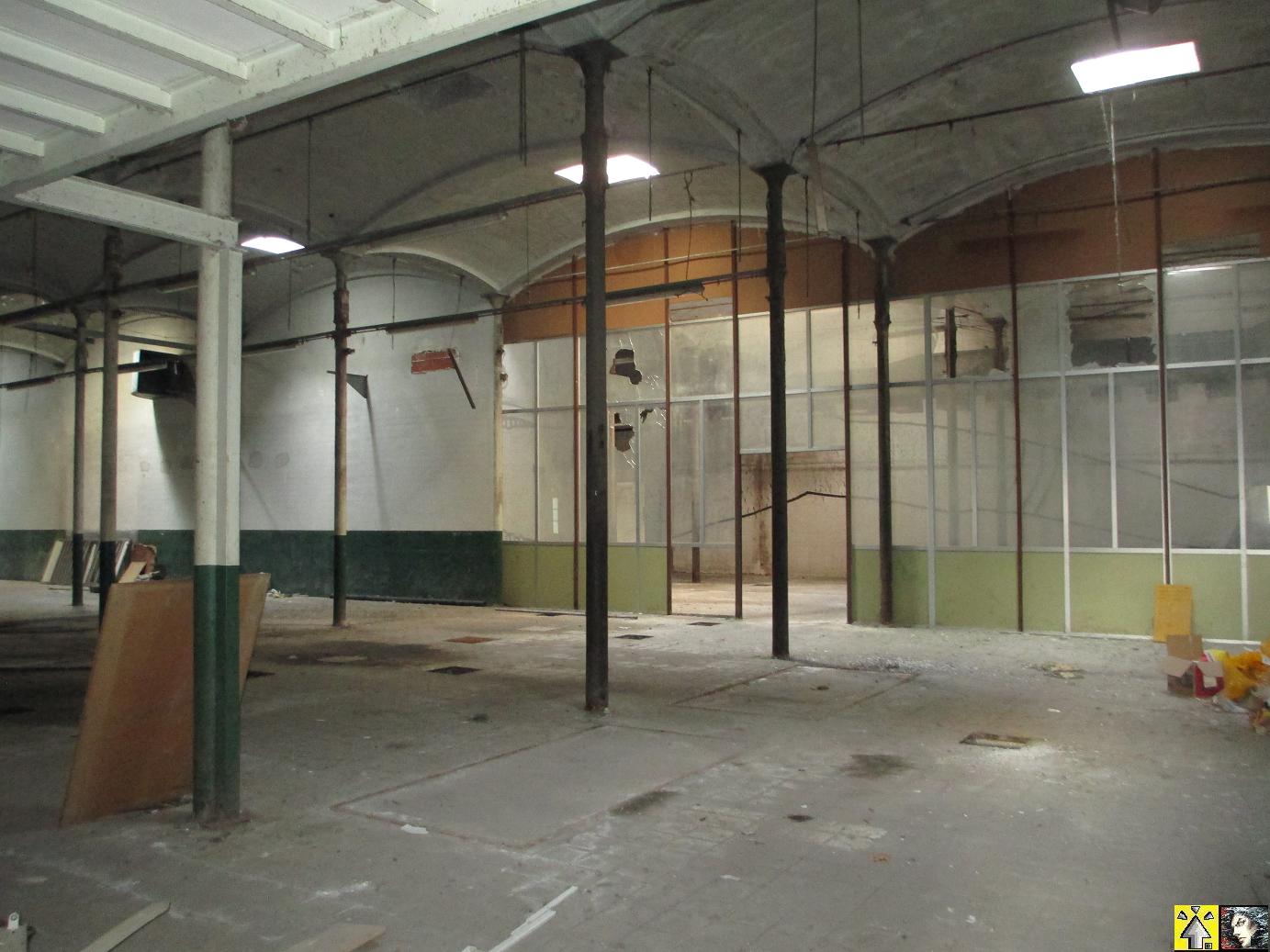 FLECH CORPORATION©: Flech Urbex: La textil del techo abovedado.